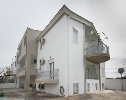 Nees Pagases Apartment | Coastal Apartments Volos Alykes