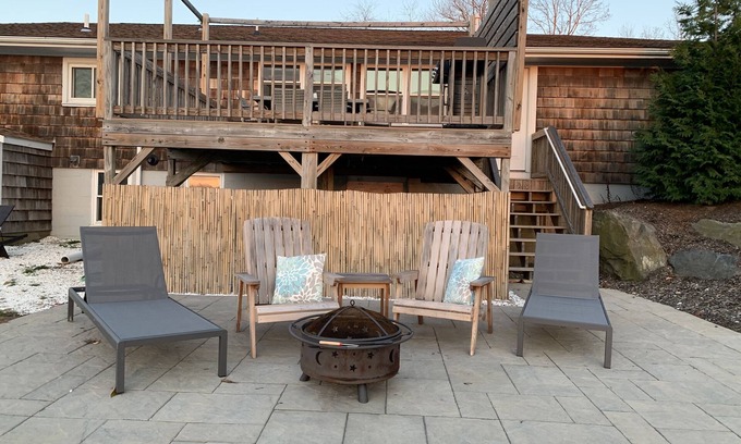 Tiverton House | Coastal charm and sunsets!