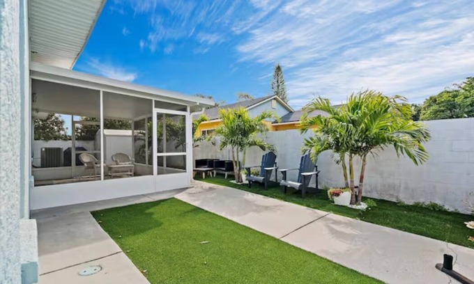 St. Petersburg - Clearwater House | Coastal Charm House near St. Pete Downtown