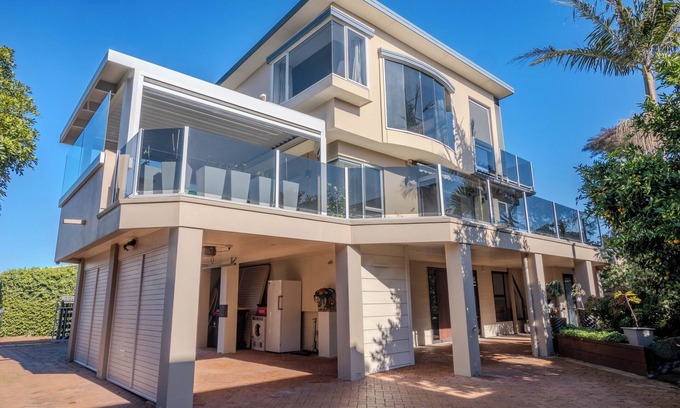 Papamoa Beach House | Coastal Chic - Papamoa Beach Holiday Home