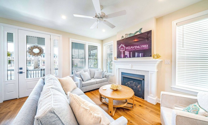 North End Condo | Coastal Comfort 3BR Condo– Walk to Beach, Boardwalk & Downtown Fun