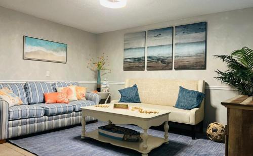 Gulf Highlands House | Coastal Cottage in Port Richey, Pet-Friendly Getaway Near Beaches, Parks, and Tampa