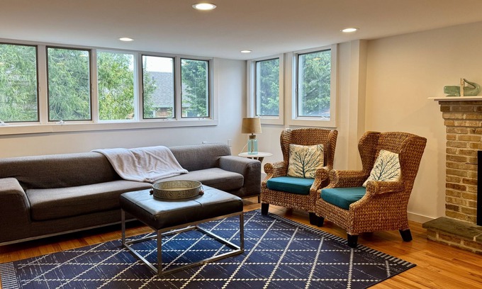Mystic - New London House | Coastal Home in Beach Community w/Ocean Views