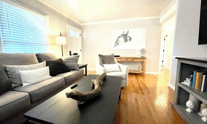 Lexington House | Coastal meets country in this 3-bedroom house Lexington with AC, WiFi