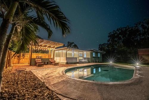Melbourne House | Coastal Pool Retreat - 3BR Oasis Near Downtown and Beaches