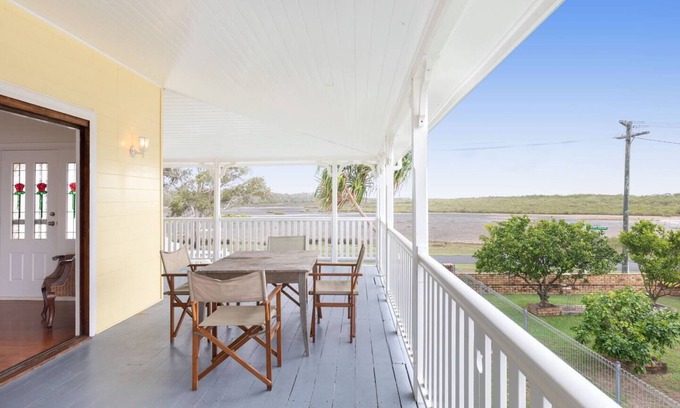 Maaroom House | Coastal Queenslander with Fraser Island Views