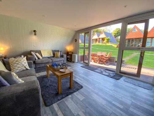 Martin House | Coastal View