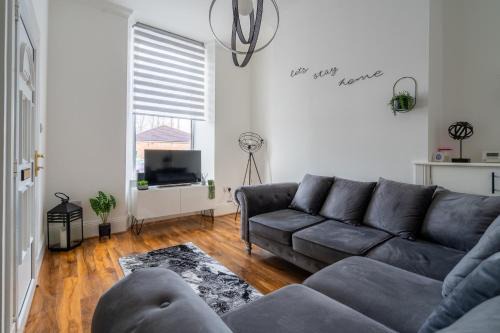 Coatbridge Apartment | Coatbridge Apartment