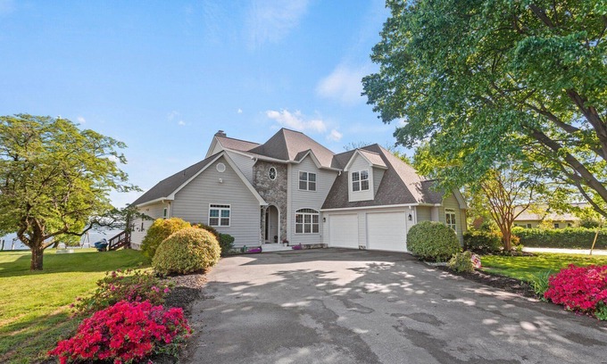 Cobb Island House | Cobb Island, MD - Stunning Waterfront Home w/ Private Pier