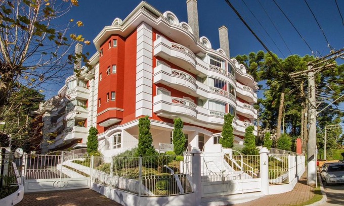 Capivari Apartment | Cobertura gourmet duplex luxo 6 min andando Baden Baden