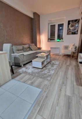Jagodina Apartment | cocoluxapartmanl73