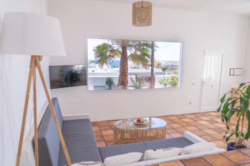 Los Cocoteros House | CocoMar I - Private heated pool with sea views