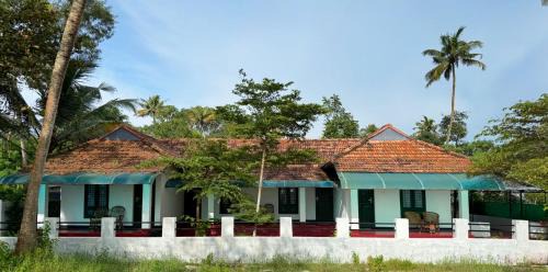 Mararikulam House | Coconut Bay Marari