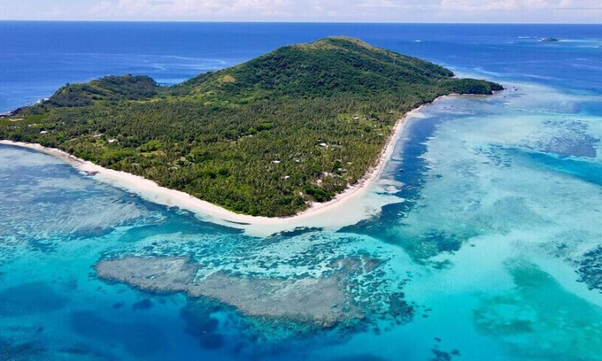 Tavewa Island Hotel | Coconut Beach Resort