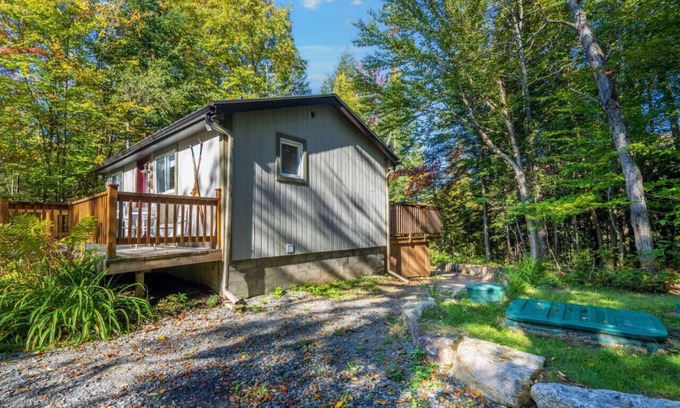 St-Adolphe-d'Howard Cabin | Cocoon des montages - Spa privé et bord de l'eau