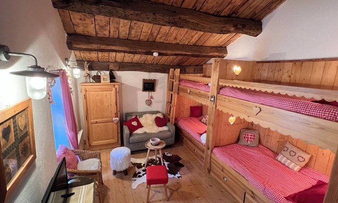 La Couvertoirade House | - Coeur des Causses -