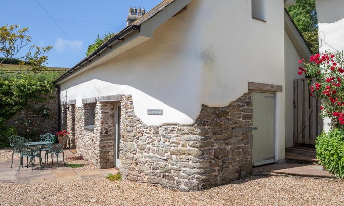 Kingsbridge House | Cola's Tonne