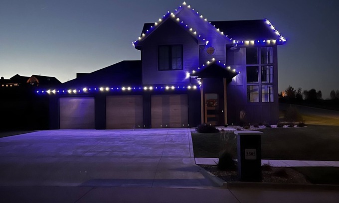 Manhattan House | Colbert Hills Home - minutes from Bill Snyder Family Stadium & Golf Course