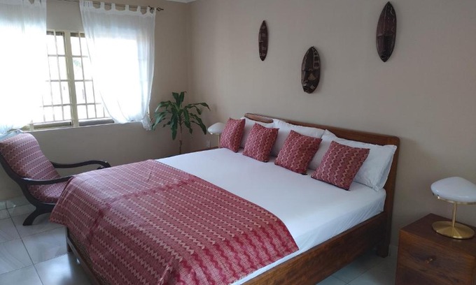 Freetown Hotel | Cole Street Guesthouse
