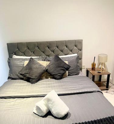 Whittington Apartment | Colindale Apartments