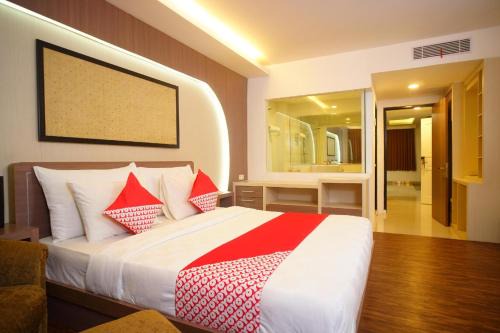 Palembang Hotel | Collection O 166 Hotel Princess