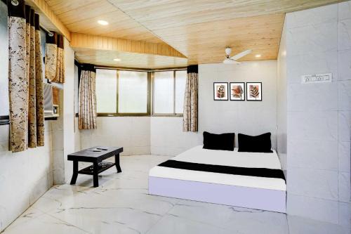 Amarnath Hotel | Collection O Ambedkar Chowk Ulhasnagar