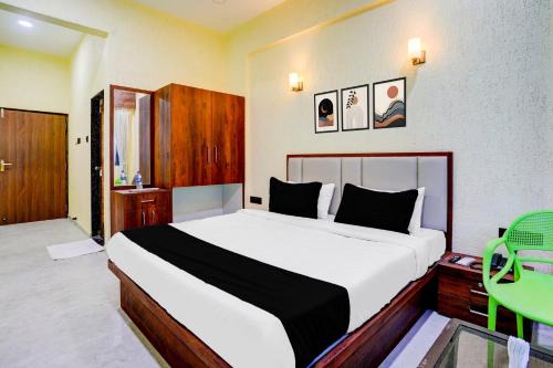 Panvel Hotel | Collection O Kalamboli New Panvel Formerly Golden Paradise