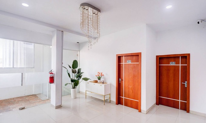 Tanjung Uncang Hotel | Collection O Waterfront City Near Rsud Embung Fatimah formerly ZUDO Hotel