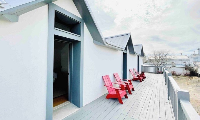 Marfa House | Collie House Summary: