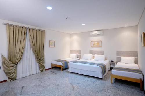 Pindamonhangaba Hotel | Colonial Plaza Hotel Pindamonhangaba