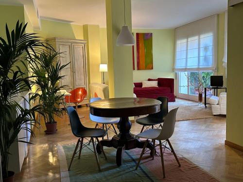 Como Apartment | Coloniola Lake House