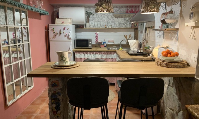 Alloza Apartment | Colorín Cave. Your enchanted escape in Alloza !