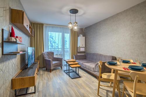 Pamporovo Apartment | Colors of Nature in Stylish Flat in Pamporovo by Flat Mаnager