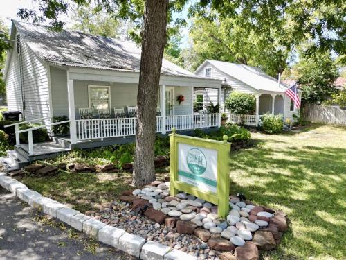 New Braunfels Bed & Breakfast | Comal Inn