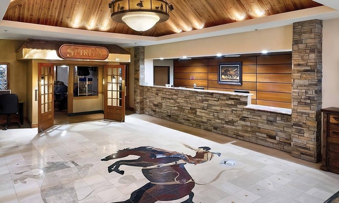 Casper House | Come Create Memories w/Fun-filled Adventures at this Paradise! Indoor Pool!