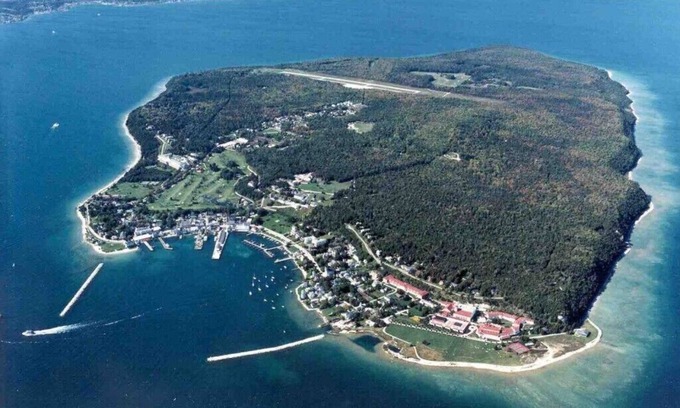 Cheboygan Other | Come Getaway & Relax Up On The Farm Just Min's From Mackinaw City/Bridge/Island
