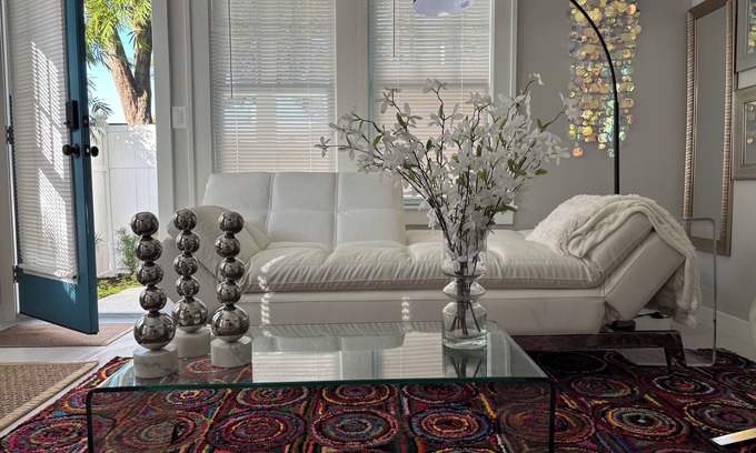 Colonialtown South Apartment | Come have some fun at the Birdhouse!