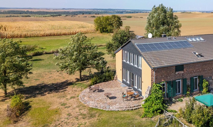 Oberuckersee Cottage | Comfortable house in secluded location for up to 15 people, 5 bathrooms, large property