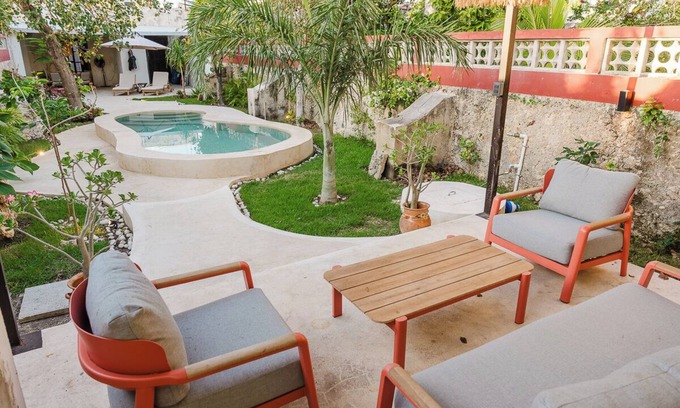Campeche House | Comfortable 3-bedroom house with AC, WiFi and pool in Campeche's historic center