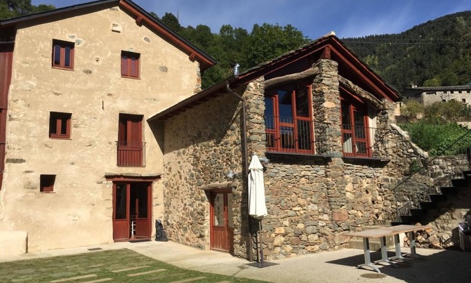 Fornells de la Muntanya Cottage | Comfortable high mountain house. 10 km from La Molina. Ripollès Pyrenees