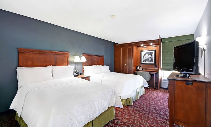 Athens Hotel | Comfort and Relaxation! Onsite Pool, Pets Allowed, Free Parking and Breakfast!