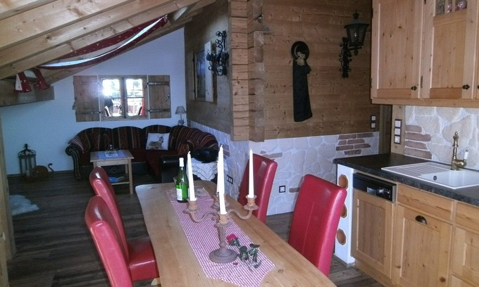 Luft Apartment | Comfort apartment "Liesl" with pool & fantastic views in the alpine hut atmosphere