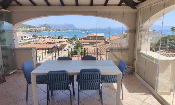 Golfo Aranci Apartment | Comfort e panorama mozzafiato a Golfo Aranci