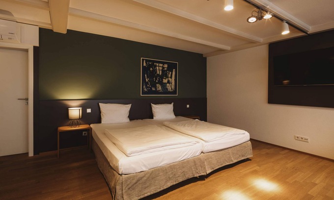 Grenzach-Wyhlen Apartment | Comfort Familien - Gartenzimmer