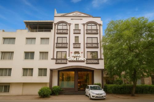 Karol Bagh Hotel | Comfort Good Times Near Ganga Ram Hospital