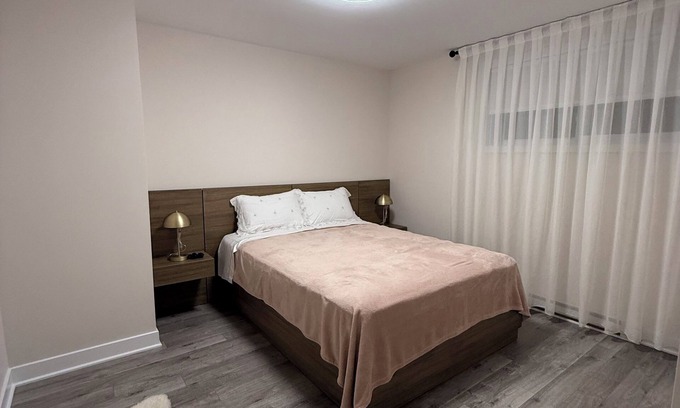 Longueuil House | Comfort & Harmony