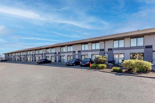 Northeast Mississauga Hotel | Comfort Inn Airport West