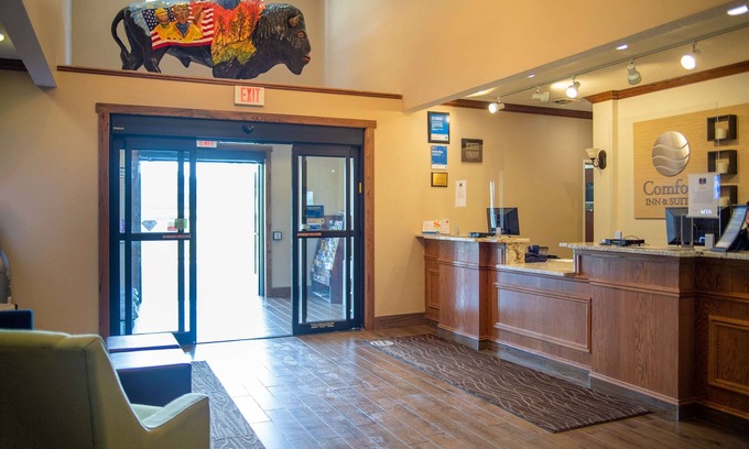 Custer Hotel | Comfort Inn And Suites Custer