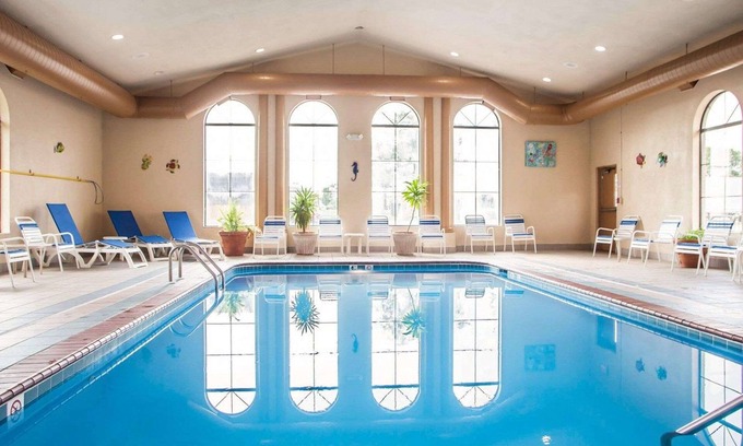 Bourbonnais Hotel | Comfort Inn Bourbonnais near I-57