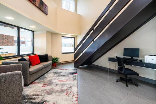 Downtown Gatineau Hotel | Comfort Inn Gatineau
